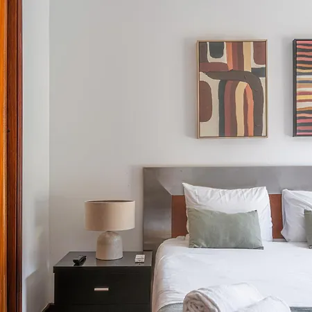 Portola Penthouse By Ymr