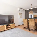Portola Penthouse By Ymr Appartement *