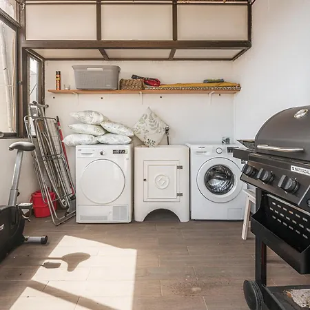 Portola Penthouse By Ymr Διαμέρισμα *