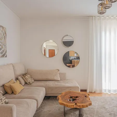 Appartement Portola Penthouse By Ymr