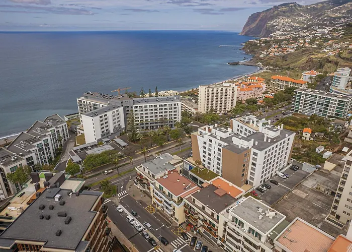 Portola Penthouse By Ymr Funchal (Madeira)