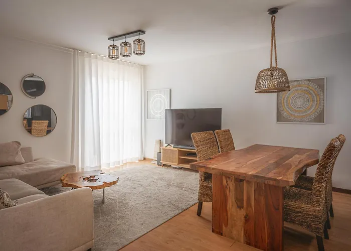 Portola Penthouse By Ymr *