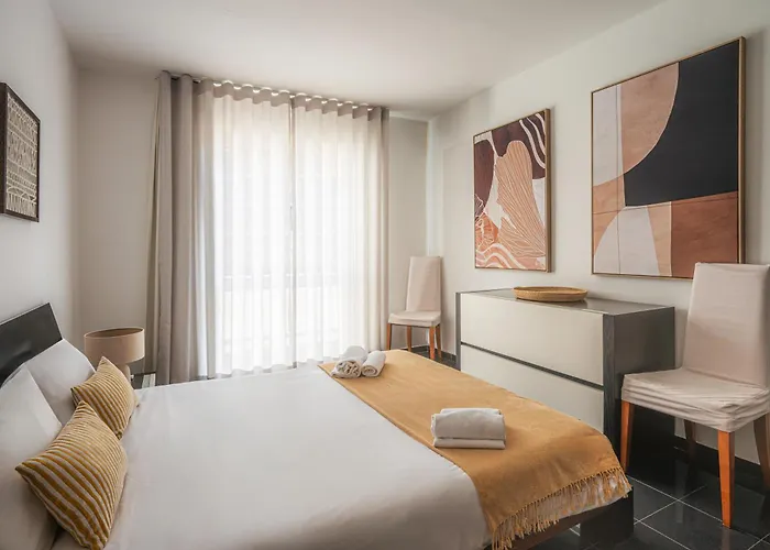 Portola Penthouse By Ymr Appartement