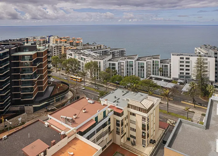 Appartement Portola Penthouse By Ymr *